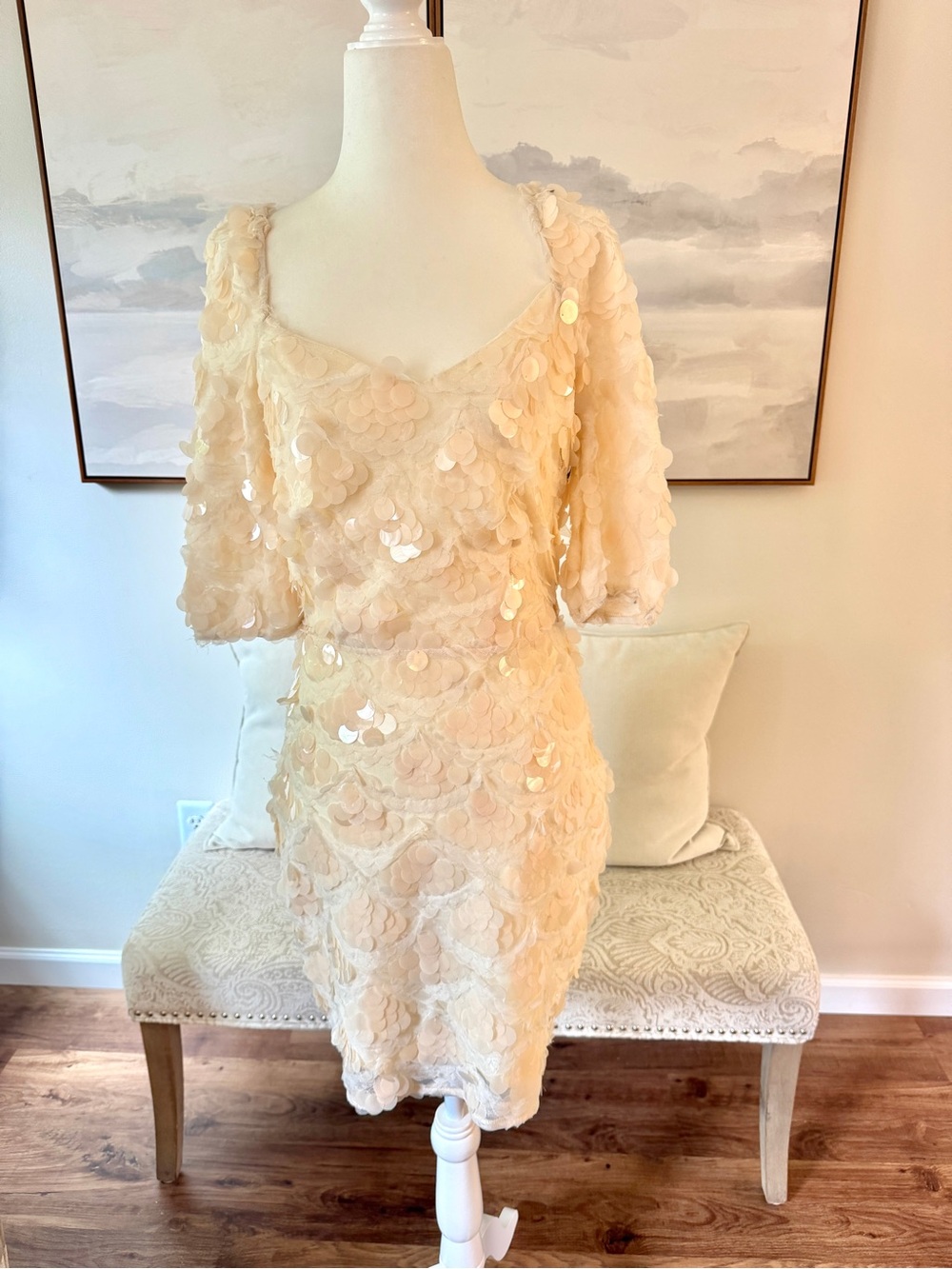 Llacie Fanco Cream Sequin Short Sleeve Mini Dress Size Small